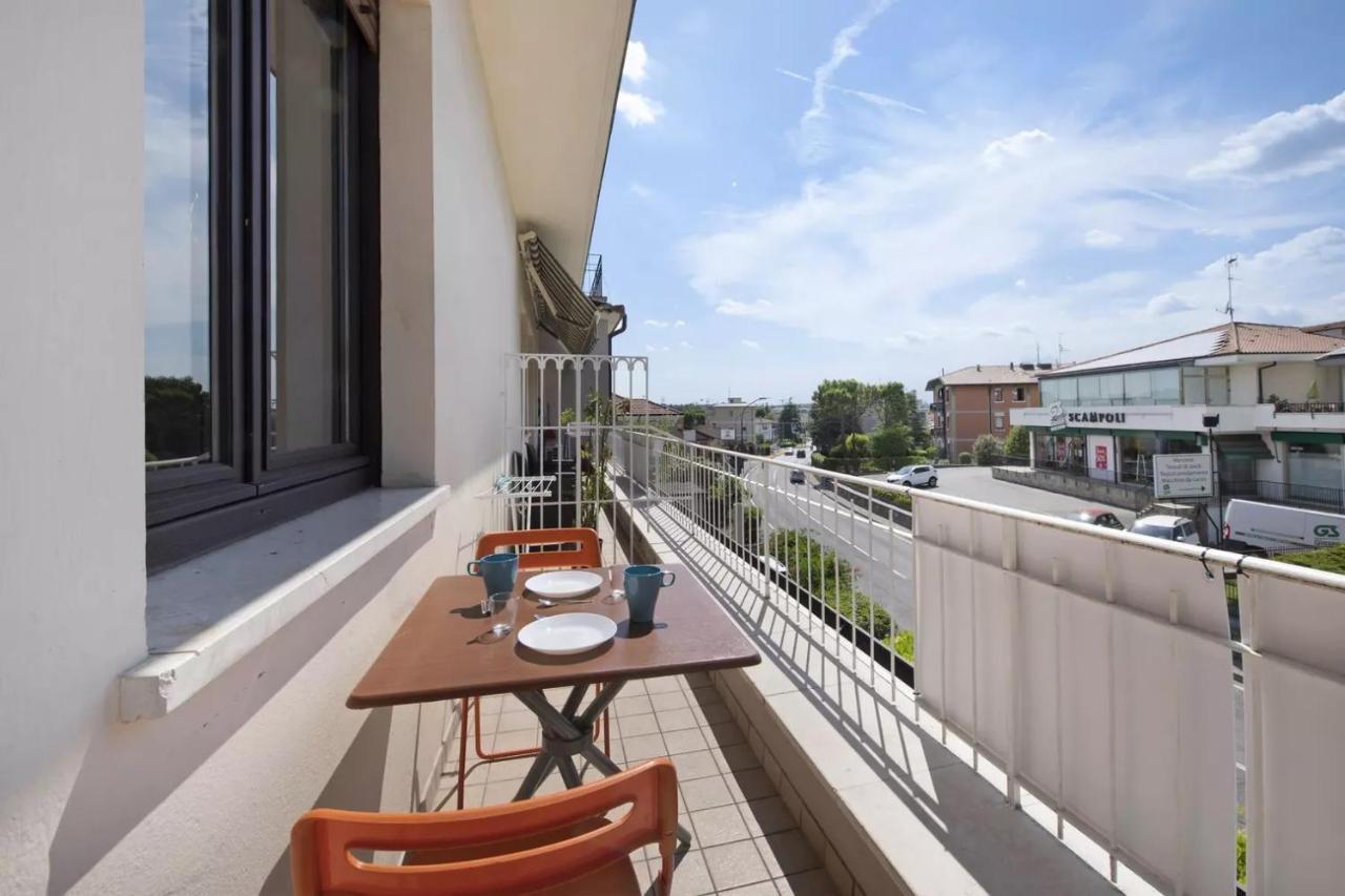 Civico 22 Apartamento Peschiera del Garda Exterior foto