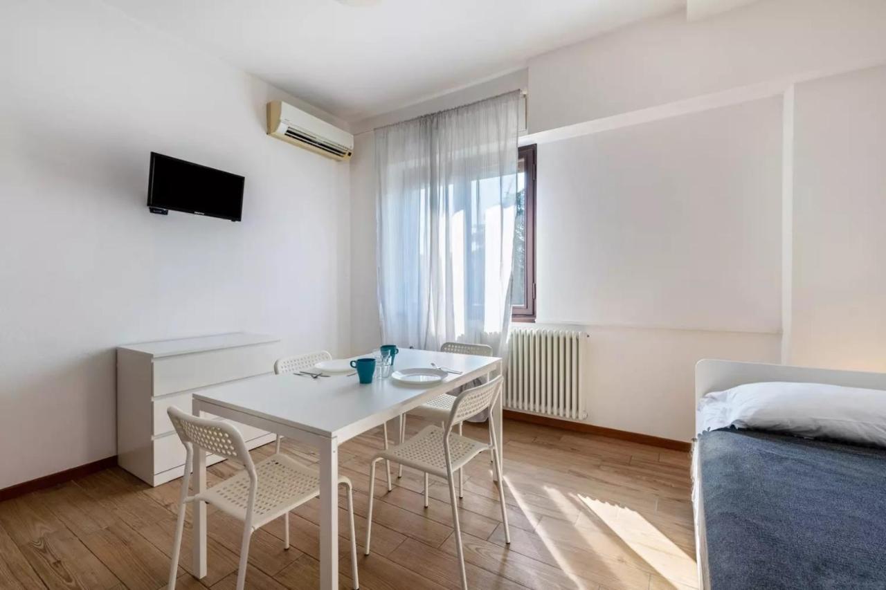 Civico 22 Apartamento Peschiera del Garda Exterior foto