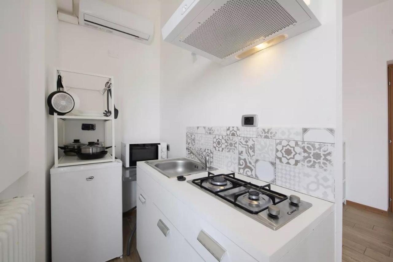 Civico 22 Apartamento Peschiera del Garda Exterior foto