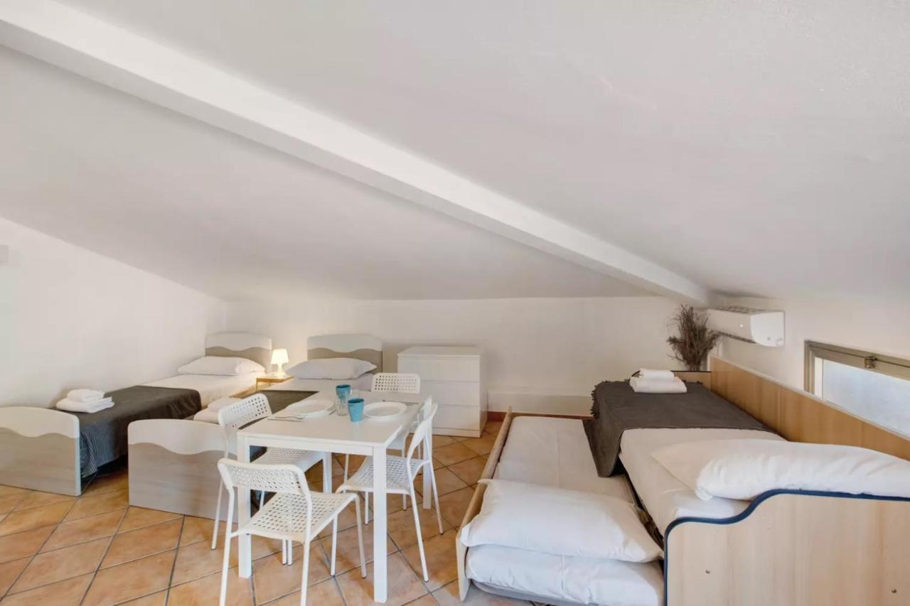 Civico 22 Apartamento Peschiera del Garda Exterior foto